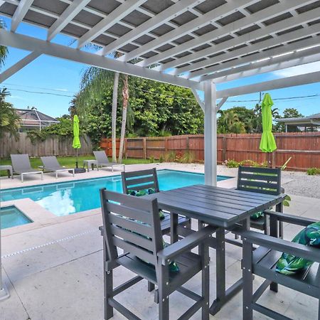 Little Beach House W/ Pool&Spa - 5 Minutes To Vanderbilt Beach North North Naples Exterior foto